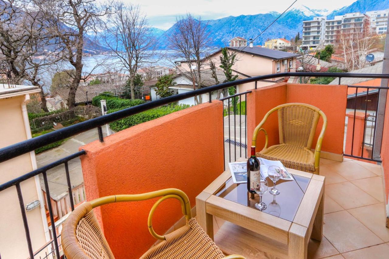 Apartments Donkovic Kotor Exterior photo
