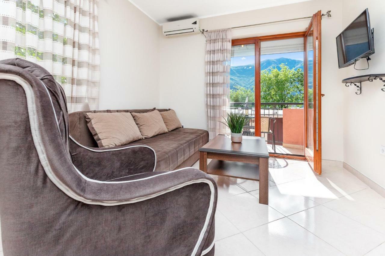 Apartments Donkovic Kotor Exterior photo