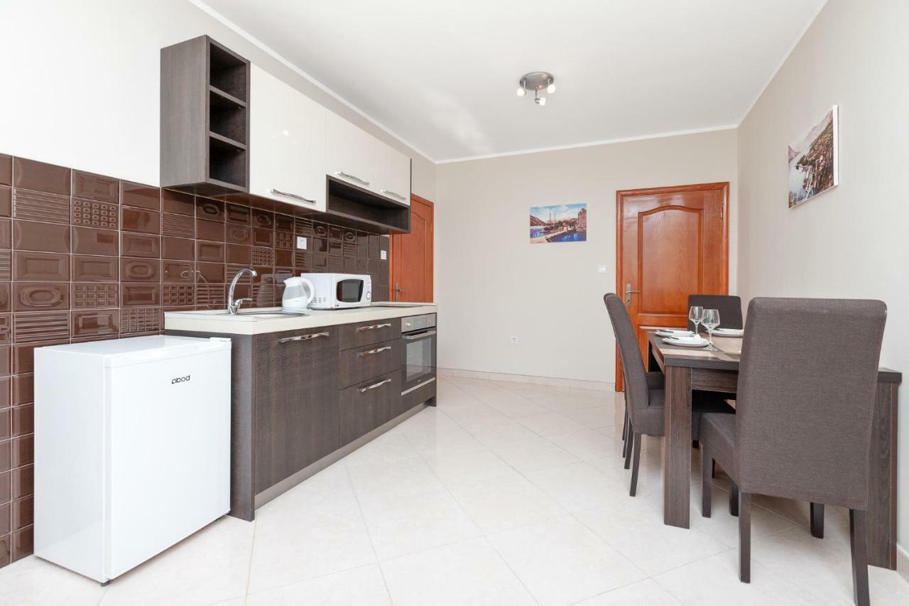 Apartments Donkovic Kotor Exterior photo