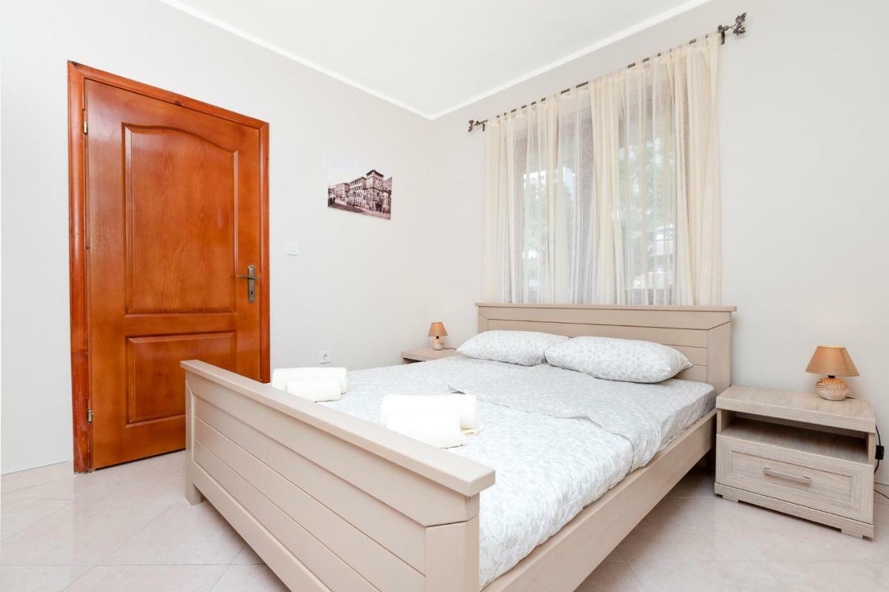 Apartments Donkovic Kotor Exterior photo